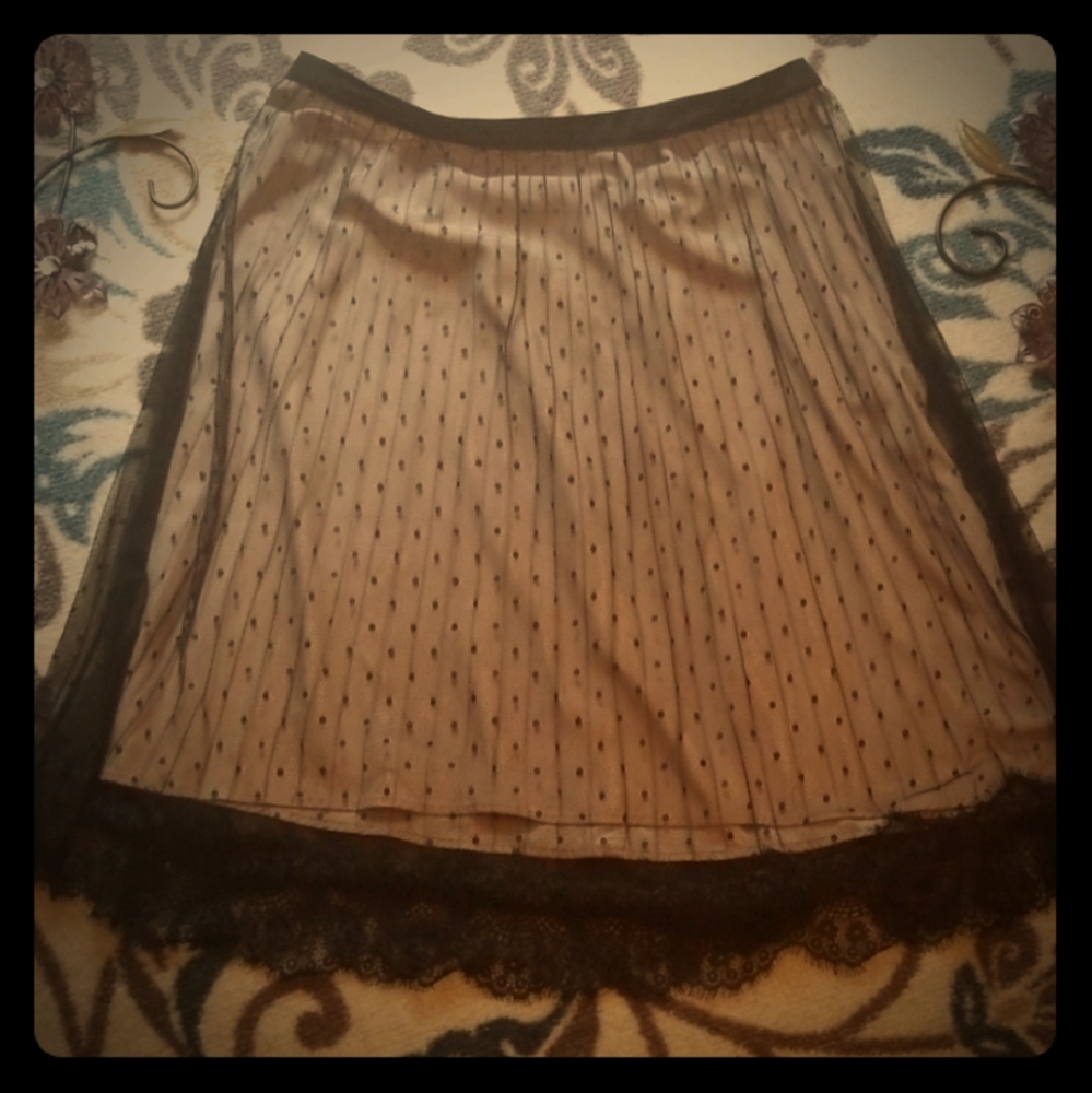 ❤❤  Gorgeous Worthington skirt!